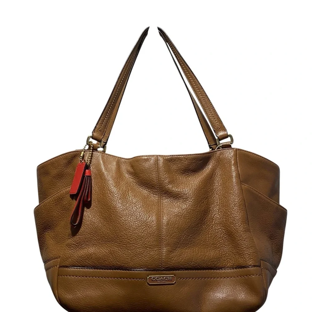 Coach Brown Leather Shoulder Bag with Red Tag - Picture 1 of 7